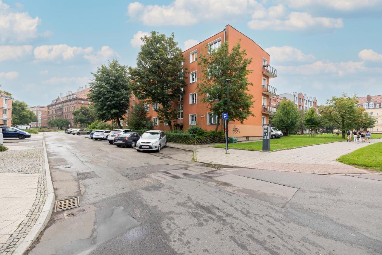 Beautiful One Bedroom Apartment Zamkowa By Rent Like Home Gdansk Exterior foto